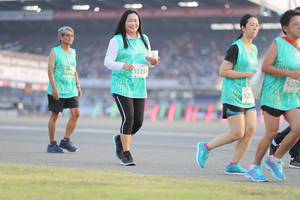 BIB: 5335, 5270, 5195, 528
                            <button type="button" onclick="openModal(10574640)" class="btn btn-primary btn-sm float-right btn-popup" data-toggle="modal" data-target=".modal-high-quality">
                        <i class="fas fa-shopping-cart"></i> Add to Cart
                    </button>
                                            <button type="button" onclick="isThisMe(10574640, true)" class="btn btn-success btn-sm float-right btn-popup btn-isme hidden" data-toggle="tooltip" data-placement="bottom" title="นี่คือรูปของคุณใช่ไหม คลิกที่นี่เพื่อเอาเข้าอัลบั้ม">
                        <i class="fas fa-plus"></i> Add to album
                    </button>
                    <button type="button" onclick="isThisMe(10574640, false)" class="btn btn-warning btn-sm float-right btn-popup btn-isnotme hidden">
                        <i class="fas fa-ban"></i> Remove from album
                    </button>