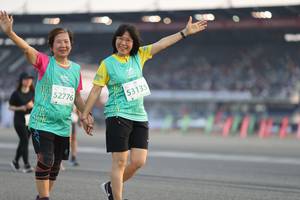 BIB: 52776, 53135
                            <button type="button" onclick="openModal(10575431)" class="btn btn-primary btn-sm float-right btn-popup" data-toggle="modal" data-target=".modal-high-quality">
                        <i class="fas fa-shopping-cart"></i> Add to Cart
                    </button>
                                            <button type="button" onclick="isThisMe(10575431, true)" class="btn btn-success btn-sm float-right btn-popup btn-isme hidden" data-toggle="tooltip" data-placement="bottom" title="นี่คือรูปของคุณใช่ไหม คลิกที่นี่เพื่อเอาเข้าอัลบั้ม">
                        <i class="fas fa-plus"></i> Add to album
                    </button>
                    <button type="button" onclick="isThisMe(10575431, false)" class="btn btn-warning btn-sm float-right btn-popup btn-isnotme hidden">
                        <i class="fas fa-ban"></i> Remove from album
                    </button>