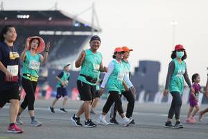 BIB: 50797, 530, 118
                            <button type="button" onclick="openModal(10574921)" class="btn btn-primary btn-sm float-right btn-popup" data-toggle="modal" data-target=".modal-high-quality">
                        <i class="fas fa-shopping-cart"></i> Add to Cart
                    </button>
                                            <button type="button" onclick="isThisMe(10574921, true)" class="btn btn-success btn-sm float-right btn-popup btn-isme hidden" data-toggle="tooltip" data-placement="bottom" title="นี่คือรูปของคุณใช่ไหม คลิกที่นี่เพื่อเอาเข้าอัลบั้ม">
                        <i class="fas fa-plus"></i> Add to album
                    </button>
                    <button type="button" onclick="isThisMe(10574921, false)" class="btn btn-warning btn-sm float-right btn-popup btn-isnotme hidden">
                        <i class="fas fa-ban"></i> Remove from album
                    </button>