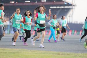 BIB: 8176, 52435
                            <button type="button" onclick="openModal(10574563)" class="btn btn-primary btn-sm float-right btn-popup" data-toggle="modal" data-target=".modal-high-quality">
                        <i class="fas fa-shopping-cart"></i> Add to Cart
                    </button>
                                            <button type="button" onclick="isThisMe(10574563, true)" class="btn btn-success btn-sm float-right btn-popup btn-isme hidden" data-toggle="tooltip" data-placement="bottom" title="นี่คือรูปของคุณใช่ไหม คลิกที่นี่เพื่อเอาเข้าอัลบั้ม">
                        <i class="fas fa-plus"></i> Add to album
                    </button>
                    <button type="button" onclick="isThisMe(10574563, false)" class="btn btn-warning btn-sm float-right btn-popup btn-isnotme hidden">
                        <i class="fas fa-ban"></i> Remove from album
                    </button>