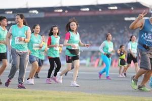 BIB: 52435
                            <button type="button" onclick="openModal(10574561)" class="btn btn-primary btn-sm float-right btn-popup" data-toggle="modal" data-target=".modal-high-quality">
                        <i class="fas fa-shopping-cart"></i> Add to Cart
                    </button>
                                            <button type="button" onclick="isThisMe(10574561, true)" class="btn btn-success btn-sm float-right btn-popup btn-isme hidden" data-toggle="tooltip" data-placement="bottom" title="นี่คือรูปของคุณใช่ไหม คลิกที่นี่เพื่อเอาเข้าอัลบั้ม">
                        <i class="fas fa-plus"></i> Add to album
                    </button>
                    <button type="button" onclick="isThisMe(10574561, false)" class="btn btn-warning btn-sm float-right btn-popup btn-isnotme hidden">
                        <i class="fas fa-ban"></i> Remove from album
                    </button>