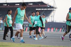 BIB: 62711, 1156, 5072
                            <button type="button" onclick="openModal(10574903)" class="btn btn-primary btn-sm float-right btn-popup" data-toggle="modal" data-target=".modal-high-quality">
                        <i class="fas fa-shopping-cart"></i> Add to Cart
                    </button>
                                            <button type="button" onclick="isThisMe(10574903, true)" class="btn btn-success btn-sm float-right btn-popup btn-isme hidden" data-toggle="tooltip" data-placement="bottom" title="นี่คือรูปของคุณใช่ไหม คลิกที่นี่เพื่อเอาเข้าอัลบั้ม">
                        <i class="fas fa-plus"></i> Add to album
                    </button>
                    <button type="button" onclick="isThisMe(10574903, false)" class="btn btn-warning btn-sm float-right btn-popup btn-isnotme hidden">
                        <i class="fas fa-ban"></i> Remove from album
                    </button>