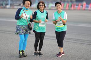 BIB: 51077, 50814
                            <button type="button" onclick="openModal(10575582)" class="btn btn-primary btn-sm float-right btn-popup" data-toggle="modal" data-target=".modal-high-quality">
                        <i class="fas fa-shopping-cart"></i> Add to Cart
                    </button>
                                            <button type="button" onclick="isThisMe(10575582, true)" class="btn btn-success btn-sm float-right btn-popup btn-isme hidden" data-toggle="tooltip" data-placement="bottom" title="นี่คือรูปของคุณใช่ไหม คลิกที่นี่เพื่อเอาเข้าอัลบั้ม">
                        <i class="fas fa-plus"></i> Add to album
                    </button>
                    <button type="button" onclick="isThisMe(10575582, false)" class="btn btn-warning btn-sm float-right btn-popup btn-isnotme hidden">
                        <i class="fas fa-ban"></i> Remove from album
                    </button>