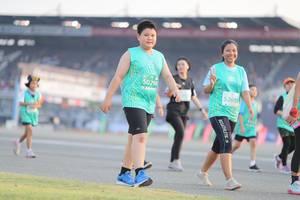 BIB: 50298
                            <button type="button" onclick="openModal(10574779)" class="btn btn-primary btn-sm float-right btn-popup" data-toggle="modal" data-target=".modal-high-quality">
                        <i class="fas fa-shopping-cart"></i> Add to Cart
                    </button>
                                            <button type="button" onclick="isThisMe(10574779, true)" class="btn btn-success btn-sm float-right btn-popup btn-isme hidden" data-toggle="tooltip" data-placement="bottom" title="นี่คือรูปของคุณใช่ไหม คลิกที่นี่เพื่อเอาเข้าอัลบั้ม">
                        <i class="fas fa-plus"></i> Add to album
                    </button>
                    <button type="button" onclick="isThisMe(10574779, false)" class="btn btn-warning btn-sm float-right btn-popup btn-isnotme hidden">
                        <i class="fas fa-ban"></i> Remove from album
                    </button>