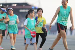 BIB: 51676, 51246, 0314, 70261
                            <button type="button" onclick="openModal(10574820)" class="btn btn-primary btn-sm float-right btn-popup" data-toggle="modal" data-target=".modal-high-quality">
                        <i class="fas fa-shopping-cart"></i> Add to Cart
                    </button>
                                            <button type="button" onclick="isThisMe(10574820, true)" class="btn btn-success btn-sm float-right btn-popup btn-isme hidden" data-toggle="tooltip" data-placement="bottom" title="นี่คือรูปของคุณใช่ไหม คลิกที่นี่เพื่อเอาเข้าอัลบั้ม">
                        <i class="fas fa-plus"></i> Add to album
                    </button>
                    <button type="button" onclick="isThisMe(10574820, false)" class="btn btn-warning btn-sm float-right btn-popup btn-isnotme hidden">
                        <i class="fas fa-ban"></i> Remove from album
                    </button>