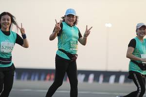 BIB: 519, 52992
                            <button type="button" onclick="openModal(10574858)" class="btn btn-primary btn-sm float-right btn-popup" data-toggle="modal" data-target=".modal-high-quality">
                        <i class="fas fa-shopping-cart"></i> Add to Cart
                    </button>
                                            <button type="button" onclick="isThisMe(10574858, true)" class="btn btn-success btn-sm float-right btn-popup btn-isme hidden" data-toggle="tooltip" data-placement="bottom" title="นี่คือรูปของคุณใช่ไหม คลิกที่นี่เพื่อเอาเข้าอัลบั้ม">
                        <i class="fas fa-plus"></i> Add to album
                    </button>
                    <button type="button" onclick="isThisMe(10574858, false)" class="btn btn-warning btn-sm float-right btn-popup btn-isnotme hidden">
                        <i class="fas fa-ban"></i> Remove from album
                    </button>