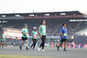 BIB: 5225
                            <button type="button" onclick="openModal(10574090)" class="btn btn-primary btn-sm float-right btn-popup" data-toggle="modal" data-target=".modal-high-quality">
                        <i class="fas fa-shopping-cart"></i> Add to Cart
                    </button>
                                            <button type="button" onclick="isThisMe(10574090, true)" class="btn btn-success btn-sm float-right btn-popup btn-isme hidden" data-toggle="tooltip" data-placement="bottom" title="นี่คือรูปของคุณใช่ไหม คลิกที่นี่เพื่อเอาเข้าอัลบั้ม">
                        <i class="fas fa-plus"></i> Add to album
                    </button>
                    <button type="button" onclick="isThisMe(10574090, false)" class="btn btn-warning btn-sm float-right btn-popup btn-isnotme hidden">
                        <i class="fas fa-ban"></i> Remove from album
                    </button>