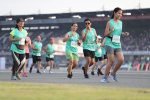 BIB: 524, 51680, 52552, 529
                            <button type="button" onclick="openModal(10573900)" class="btn btn-primary btn-sm float-right btn-popup" data-toggle="modal" data-target=".modal-high-quality">
                        <i class="fas fa-shopping-cart"></i> Add to Cart
                    </button>
                                            <button type="button" onclick="isThisMe(10573900, true)" class="btn btn-success btn-sm float-right btn-popup btn-isme hidden" data-toggle="tooltip" data-placement="bottom" title="นี่คือรูปของคุณใช่ไหม คลิกที่นี่เพื่อเอาเข้าอัลบั้ม">
                        <i class="fas fa-plus"></i> Add to album
                    </button>
                    <button type="button" onclick="isThisMe(10573900, false)" class="btn btn-warning btn-sm float-right btn-popup btn-isnotme hidden">
                        <i class="fas fa-ban"></i> Remove from album
                    </button>