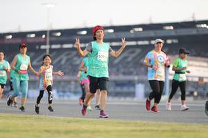 BIB: 50954, 530
                            <button type="button" onclick="openModal(10573588)" class="btn btn-primary btn-sm float-right btn-popup" data-toggle="modal" data-target=".modal-high-quality">
                        <i class="fas fa-shopping-cart"></i> Add to Cart
                    </button>
                                            <button type="button" onclick="isThisMe(10573588, true)" class="btn btn-success btn-sm float-right btn-popup btn-isme hidden" data-toggle="tooltip" data-placement="bottom" title="นี่คือรูปของคุณใช่ไหม คลิกที่นี่เพื่อเอาเข้าอัลบั้ม">
                        <i class="fas fa-plus"></i> Add to album
                    </button>
                    <button type="button" onclick="isThisMe(10573588, false)" class="btn btn-warning btn-sm float-right btn-popup btn-isnotme hidden">
                        <i class="fas fa-ban"></i> Remove from album
                    </button>