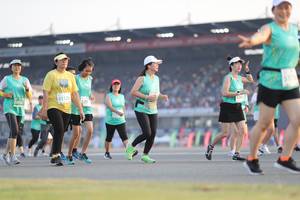 BIB: 51325, 529
                            <button type="button" onclick="openModal(10574245)" class="btn btn-primary btn-sm float-right btn-popup" data-toggle="modal" data-target=".modal-high-quality">
                        <i class="fas fa-shopping-cart"></i> Add to Cart
                    </button>
                                            <button type="button" onclick="isThisMe(10574245, true)" class="btn btn-success btn-sm float-right btn-popup btn-isme hidden" data-toggle="tooltip" data-placement="bottom" title="นี่คือรูปของคุณใช่ไหม คลิกที่นี่เพื่อเอาเข้าอัลบั้ม">
                        <i class="fas fa-plus"></i> Add to album
                    </button>
                    <button type="button" onclick="isThisMe(10574245, false)" class="btn btn-warning btn-sm float-right btn-popup btn-isnotme hidden">
                        <i class="fas fa-ban"></i> Remove from album
                    </button>