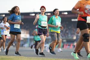 BIB: 533, 52223, 53133
                            <button type="button" onclick="openModal(10574134)" class="btn btn-primary btn-sm float-right btn-popup" data-toggle="modal" data-target=".modal-high-quality">
                        <i class="fas fa-shopping-cart"></i> Add to Cart
                    </button>
                                            <button type="button" onclick="isThisMe(10574134, true)" class="btn btn-success btn-sm float-right btn-popup btn-isme hidden" data-toggle="tooltip" data-placement="bottom" title="นี่คือรูปของคุณใช่ไหม คลิกที่นี่เพื่อเอาเข้าอัลบั้ม">
                        <i class="fas fa-plus"></i> Add to album
                    </button>
                    <button type="button" onclick="isThisMe(10574134, false)" class="btn btn-warning btn-sm float-right btn-popup btn-isnotme hidden">
                        <i class="fas fa-ban"></i> Remove from album
                    </button>