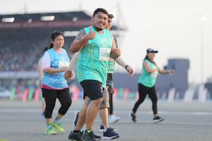 BIB: 53350
                            <button type="button" onclick="openModal(10574507)" class="btn btn-primary btn-sm float-right btn-popup" data-toggle="modal" data-target=".modal-high-quality">
                        <i class="fas fa-shopping-cart"></i> Add to Cart
                    </button>
                                            <button type="button" onclick="isThisMe(10574507, true)" class="btn btn-success btn-sm float-right btn-popup btn-isme hidden" data-toggle="tooltip" data-placement="bottom" title="นี่คือรูปของคุณใช่ไหม คลิกที่นี่เพื่อเอาเข้าอัลบั้ม">
                        <i class="fas fa-plus"></i> Add to album
                    </button>
                    <button type="button" onclick="isThisMe(10574507, false)" class="btn btn-warning btn-sm float-right btn-popup btn-isnotme hidden">
                        <i class="fas fa-ban"></i> Remove from album
                    </button>