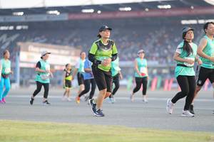 BIB: 
                            <button type="button" onclick="openModal(10574552)" class="btn btn-primary btn-sm float-right btn-popup" data-toggle="modal" data-target=".modal-high-quality">
                        <i class="fas fa-shopping-cart"></i> Add to Cart
                    </button>
                                            <button type="button" onclick="isThisMe(10574552, true)" class="btn btn-success btn-sm float-right btn-popup btn-isme hidden" data-toggle="tooltip" data-placement="bottom" title="นี่คือรูปของคุณใช่ไหม คลิกที่นี่เพื่อเอาเข้าอัลบั้ม">
                        <i class="fas fa-plus"></i> Add to album
                    </button>
                    <button type="button" onclick="isThisMe(10574552, false)" class="btn btn-warning btn-sm float-right btn-popup btn-isnotme hidden">
                        <i class="fas fa-ban"></i> Remove from album
                    </button>