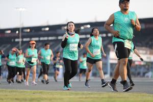 BIB: 5264, 1135
                            <button type="button" onclick="openModal(10574065)" class="btn btn-primary btn-sm float-right btn-popup" data-toggle="modal" data-target=".modal-high-quality">
                        <i class="fas fa-shopping-cart"></i> Add to Cart
                    </button>
                                            <button type="button" onclick="isThisMe(10574065, true)" class="btn btn-success btn-sm float-right btn-popup btn-isme hidden" data-toggle="tooltip" data-placement="bottom" title="นี่คือรูปของคุณใช่ไหม คลิกที่นี่เพื่อเอาเข้าอัลบั้ม">
                        <i class="fas fa-plus"></i> Add to album
                    </button>
                    <button type="button" onclick="isThisMe(10574065, false)" class="btn btn-warning btn-sm float-right btn-popup btn-isnotme hidden">
                        <i class="fas fa-ban"></i> Remove from album
                    </button>