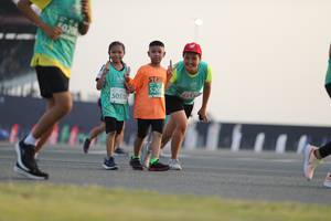 BIB: 5208, 50518
                            <button type="button" onclick="openModal(10574021)" class="btn btn-primary btn-sm float-right btn-popup" data-toggle="modal" data-target=".modal-high-quality">
                        <i class="fas fa-shopping-cart"></i> Add to Cart
                    </button>
                                            <button type="button" onclick="isThisMe(10574021, true)" class="btn btn-success btn-sm float-right btn-popup btn-isme hidden" data-toggle="tooltip" data-placement="bottom" title="นี่คือรูปของคุณใช่ไหม คลิกที่นี่เพื่อเอาเข้าอัลบั้ม">
                        <i class="fas fa-plus"></i> Add to album
                    </button>
                    <button type="button" onclick="isThisMe(10574021, false)" class="btn btn-warning btn-sm float-right btn-popup btn-isnotme hidden">
                        <i class="fas fa-ban"></i> Remove from album
                    </button>