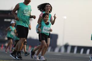 BIB: 50261, 50543
                            <button type="button" onclick="openModal(10574131)" class="btn btn-primary btn-sm float-right btn-popup" data-toggle="modal" data-target=".modal-high-quality">
                        <i class="fas fa-shopping-cart"></i> Add to Cart
                    </button>
                                            <button type="button" onclick="isThisMe(10574131, true)" class="btn btn-success btn-sm float-right btn-popup btn-isme hidden" data-toggle="tooltip" data-placement="bottom" title="นี่คือรูปของคุณใช่ไหม คลิกที่นี่เพื่อเอาเข้าอัลบั้ม">
                        <i class="fas fa-plus"></i> Add to album
                    </button>
                    <button type="button" onclick="isThisMe(10574131, false)" class="btn btn-warning btn-sm float-right btn-popup btn-isnotme hidden">
                        <i class="fas fa-ban"></i> Remove from album
                    </button>