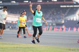 BIB: 50714
                            <button type="button" onclick="openModal(10574512)" class="btn btn-primary btn-sm float-right btn-popup" data-toggle="modal" data-target=".modal-high-quality">
                        <i class="fas fa-shopping-cart"></i> Add to Cart
                    </button>
                                            <button type="button" onclick="isThisMe(10574512, true)" class="btn btn-success btn-sm float-right btn-popup btn-isme hidden" data-toggle="tooltip" data-placement="bottom" title="นี่คือรูปของคุณใช่ไหม คลิกที่นี่เพื่อเอาเข้าอัลบั้ม">
                        <i class="fas fa-plus"></i> Add to album
                    </button>
                    <button type="button" onclick="isThisMe(10574512, false)" class="btn btn-warning btn-sm float-right btn-popup btn-isnotme hidden">
                        <i class="fas fa-ban"></i> Remove from album
                    </button>