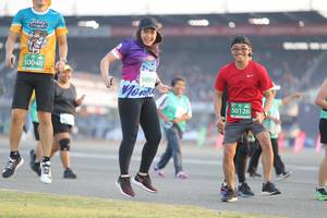 BIB: 50048, 5099, 50126
                            <button type="button" onclick="openModal(10574973)" class="btn btn-primary btn-sm float-right btn-popup" data-toggle="modal" data-target=".modal-high-quality">
                        <i class="fas fa-shopping-cart"></i> Add to Cart
                    </button>
                                            <button type="button" onclick="isThisMe(10574973, true)" class="btn btn-success btn-sm float-right btn-popup btn-isme hidden" data-toggle="tooltip" data-placement="bottom" title="นี่คือรูปของคุณใช่ไหม คลิกที่นี่เพื่อเอาเข้าอัลบั้ม">
                        <i class="fas fa-plus"></i> Add to album
                    </button>
                    <button type="button" onclick="isThisMe(10574973, false)" class="btn btn-warning btn-sm float-right btn-popup btn-isnotme hidden">
                        <i class="fas fa-ban"></i> Remove from album
                    </button>