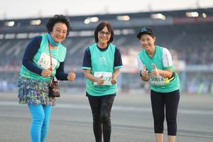 BIB: 5129, 50814
                            <button type="button" onclick="openModal(10575588)" class="btn btn-primary btn-sm float-right btn-popup" data-toggle="modal" data-target=".modal-high-quality">
                        <i class="fas fa-shopping-cart"></i> Add to Cart
                    </button>
                                            <button type="button" onclick="isThisMe(10575588, true)" class="btn btn-success btn-sm float-right btn-popup btn-isme hidden" data-toggle="tooltip" data-placement="bottom" title="นี่คือรูปของคุณใช่ไหม คลิกที่นี่เพื่อเอาเข้าอัลบั้ม">
                        <i class="fas fa-plus"></i> Add to album
                    </button>
                    <button type="button" onclick="isThisMe(10575588, false)" class="btn btn-warning btn-sm float-right btn-popup btn-isnotme hidden">
                        <i class="fas fa-ban"></i> Remove from album
                    </button>