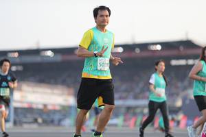 BIB: 50733, 
                            <button type="button" onclick="openModal(10573989)" class="btn btn-primary btn-sm float-right btn-popup" data-toggle="modal" data-target=".modal-high-quality">
                        <i class="fas fa-shopping-cart"></i> Add to Cart
                    </button>
                                            <button type="button" onclick="isThisMe(10573989, true)" class="btn btn-success btn-sm float-right btn-popup btn-isme hidden" data-toggle="tooltip" data-placement="bottom" title="นี่คือรูปของคุณใช่ไหม คลิกที่นี่เพื่อเอาเข้าอัลบั้ม">
                        <i class="fas fa-plus"></i> Add to album
                    </button>
                    <button type="button" onclick="isThisMe(10573989, false)" class="btn btn-warning btn-sm float-right btn-popup btn-isnotme hidden">
                        <i class="fas fa-ban"></i> Remove from album
                    </button>