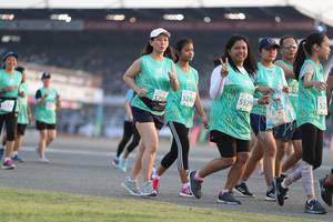 BIB: 517, 532, 5246, 5255
                            <button type="button" onclick="openModal(10574898)" class="btn btn-primary btn-sm float-right btn-popup" data-toggle="modal" data-target=".modal-high-quality">
                        <i class="fas fa-shopping-cart"></i> Add to Cart
                    </button>
                                            <button type="button" onclick="isThisMe(10574898, true)" class="btn btn-success btn-sm float-right btn-popup btn-isme hidden" data-toggle="tooltip" data-placement="bottom" title="นี่คือรูปของคุณใช่ไหม คลิกที่นี่เพื่อเอาเข้าอัลบั้ม">
                        <i class="fas fa-plus"></i> Add to album
                    </button>
                    <button type="button" onclick="isThisMe(10574898, false)" class="btn btn-warning btn-sm float-right btn-popup btn-isnotme hidden">
                        <i class="fas fa-ban"></i> Remove from album
                    </button>