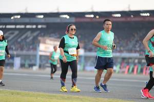 BIB: 9257, 5325
                            <button type="button" onclick="openModal(10575052)" class="btn btn-primary btn-sm float-right btn-popup" data-toggle="modal" data-target=".modal-high-quality">
                        <i class="fas fa-shopping-cart"></i> Add to Cart
                    </button>
                                            <button type="button" onclick="isThisMe(10575052, true)" class="btn btn-success btn-sm float-right btn-popup btn-isme hidden" data-toggle="tooltip" data-placement="bottom" title="นี่คือรูปของคุณใช่ไหม คลิกที่นี่เพื่อเอาเข้าอัลบั้ม">
                        <i class="fas fa-plus"></i> Add to album
                    </button>
                    <button type="button" onclick="isThisMe(10575052, false)" class="btn btn-warning btn-sm float-right btn-popup btn-isnotme hidden">
                        <i class="fas fa-ban"></i> Remove from album
                    </button>