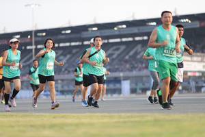 BIB: 8335
                            <button type="button" onclick="openModal(10573494)" class="btn btn-primary btn-sm float-right btn-popup" data-toggle="modal" data-target=".modal-high-quality">
                        <i class="fas fa-shopping-cart"></i> Add to Cart
                    </button>
                                            <button type="button" onclick="isThisMe(10573494, true)" class="btn btn-success btn-sm float-right btn-popup btn-isme hidden" data-toggle="tooltip" data-placement="bottom" title="นี่คือรูปของคุณใช่ไหม คลิกที่นี่เพื่อเอาเข้าอัลบั้ม">
                        <i class="fas fa-plus"></i> Add to album
                    </button>
                    <button type="button" onclick="isThisMe(10573494, false)" class="btn btn-warning btn-sm float-right btn-popup btn-isnotme hidden">
                        <i class="fas fa-ban"></i> Remove from album
                    </button>