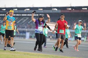 BIB: 50993, 50126, 524, 50048, 
                            <button type="button" onclick="openModal(10574969)" class="btn btn-primary btn-sm float-right btn-popup" data-toggle="modal" data-target=".modal-high-quality">
                        <i class="fas fa-shopping-cart"></i> Add to Cart
                    </button>
                                            <button type="button" onclick="isThisMe(10574969, true)" class="btn btn-success btn-sm float-right btn-popup btn-isme hidden" data-toggle="tooltip" data-placement="bottom" title="นี่คือรูปของคุณใช่ไหม คลิกที่นี่เพื่อเอาเข้าอัลบั้ม">
                        <i class="fas fa-plus"></i> Add to album
                    </button>
                    <button type="button" onclick="isThisMe(10574969, false)" class="btn btn-warning btn-sm float-right btn-popup btn-isnotme hidden">
                        <i class="fas fa-ban"></i> Remove from album
                    </button>