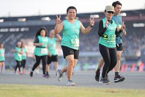 BIB: 51590, 515
                            <button type="button" onclick="openModal(10574196)" class="btn btn-primary btn-sm float-right btn-popup" data-toggle="modal" data-target=".modal-high-quality">
                        <i class="fas fa-shopping-cart"></i> Add to Cart
                    </button>
                                            <button type="button" onclick="isThisMe(10574196, true)" class="btn btn-success btn-sm float-right btn-popup btn-isme hidden" data-toggle="tooltip" data-placement="bottom" title="นี่คือรูปของคุณใช่ไหม คลิกที่นี่เพื่อเอาเข้าอัลบั้ม">
                        <i class="fas fa-plus"></i> Add to album
                    </button>
                    <button type="button" onclick="isThisMe(10574196, false)" class="btn btn-warning btn-sm float-right btn-popup btn-isnotme hidden">
                        <i class="fas fa-ban"></i> Remove from album
                    </button>