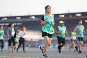 BIB: 5168
                            <button type="button" onclick="openModal(10574151)" class="btn btn-primary btn-sm float-right btn-popup" data-toggle="modal" data-target=".modal-high-quality">
                        <i class="fas fa-shopping-cart"></i> Add to Cart
                    </button>
                                            <button type="button" onclick="isThisMe(10574151, true)" class="btn btn-success btn-sm float-right btn-popup btn-isme hidden" data-toggle="tooltip" data-placement="bottom" title="นี่คือรูปของคุณใช่ไหม คลิกที่นี่เพื่อเอาเข้าอัลบั้ม">
                        <i class="fas fa-plus"></i> Add to album
                    </button>
                    <button type="button" onclick="isThisMe(10574151, false)" class="btn btn-warning btn-sm float-right btn-popup btn-isnotme hidden">
                        <i class="fas fa-ban"></i> Remove from album
                    </button>