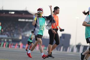 BIB: 1731
                            <button type="button" onclick="openModal(10573720)" class="btn btn-primary btn-sm float-right btn-popup" data-toggle="modal" data-target=".modal-high-quality">
                        <i class="fas fa-shopping-cart"></i> Add to Cart
                    </button>
                                            <button type="button" onclick="isThisMe(10573720, true)" class="btn btn-success btn-sm float-right btn-popup btn-isme hidden" data-toggle="tooltip" data-placement="bottom" title="นี่คือรูปของคุณใช่ไหม คลิกที่นี่เพื่อเอาเข้าอัลบั้ม">
                        <i class="fas fa-plus"></i> Add to album
                    </button>
                    <button type="button" onclick="isThisMe(10573720, false)" class="btn btn-warning btn-sm float-right btn-popup btn-isnotme hidden">
                        <i class="fas fa-ban"></i> Remove from album
                    </button>