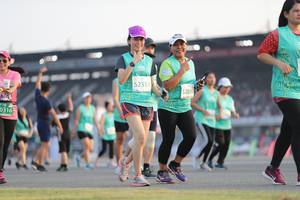 BIB: 52351, 2899
                            <button type="button" onclick="openModal(10574223)" class="btn btn-primary btn-sm float-right btn-popup" data-toggle="modal" data-target=".modal-high-quality">
                        <i class="fas fa-shopping-cart"></i> Add to Cart
                    </button>
                                            <button type="button" onclick="isThisMe(10574223, true)" class="btn btn-success btn-sm float-right btn-popup btn-isme hidden" data-toggle="tooltip" data-placement="bottom" title="นี่คือรูปของคุณใช่ไหม คลิกที่นี่เพื่อเอาเข้าอัลบั้ม">
                        <i class="fas fa-plus"></i> Add to album
                    </button>
                    <button type="button" onclick="isThisMe(10574223, false)" class="btn btn-warning btn-sm float-right btn-popup btn-isnotme hidden">
                        <i class="fas fa-ban"></i> Remove from album
                    </button>