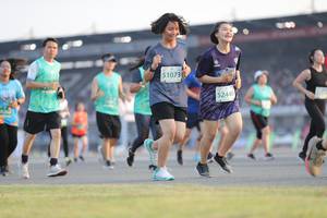 BIB: 51073, 52440
                            <button type="button" onclick="openModal(10573844)" class="btn btn-primary btn-sm float-right btn-popup" data-toggle="modal" data-target=".modal-high-quality">
                        <i class="fas fa-shopping-cart"></i> Add to Cart
                    </button>
                                            <button type="button" onclick="isThisMe(10573844, true)" class="btn btn-success btn-sm float-right btn-popup btn-isme hidden" data-toggle="tooltip" data-placement="bottom" title="นี่คือรูปของคุณใช่ไหม คลิกที่นี่เพื่อเอาเข้าอัลบั้ม">
                        <i class="fas fa-plus"></i> Add to album
                    </button>
                    <button type="button" onclick="isThisMe(10573844, false)" class="btn btn-warning btn-sm float-right btn-popup btn-isnotme hidden">
                        <i class="fas fa-ban"></i> Remove from album
                    </button>