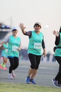 BIB: 51039, 51184
                            <button type="button" onclick="openModal(10574998)" class="btn btn-primary btn-sm float-right btn-popup" data-toggle="modal" data-target=".modal-high-quality">
                        <i class="fas fa-shopping-cart"></i> Add to Cart
                    </button>
                                            <button type="button" onclick="isThisMe(10574998, true)" class="btn btn-success btn-sm float-right btn-popup btn-isme hidden" data-toggle="tooltip" data-placement="bottom" title="นี่คือรูปของคุณใช่ไหม คลิกที่นี่เพื่อเอาเข้าอัลบั้ม">
                        <i class="fas fa-plus"></i> Add to album
                    </button>
                    <button type="button" onclick="isThisMe(10574998, false)" class="btn btn-warning btn-sm float-right btn-popup btn-isnotme hidden">
                        <i class="fas fa-ban"></i> Remove from album
                    </button>