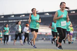 BIB: 51022, 51684
                            <button type="button" onclick="openModal(10574149)" class="btn btn-primary btn-sm float-right btn-popup" data-toggle="modal" data-target=".modal-high-quality">
                        <i class="fas fa-shopping-cart"></i> Add to Cart
                    </button>
                                            <button type="button" onclick="isThisMe(10574149, true)" class="btn btn-success btn-sm float-right btn-popup btn-isme hidden" data-toggle="tooltip" data-placement="bottom" title="นี่คือรูปของคุณใช่ไหม คลิกที่นี่เพื่อเอาเข้าอัลบั้ม">
                        <i class="fas fa-plus"></i> Add to album
                    </button>
                    <button type="button" onclick="isThisMe(10574149, false)" class="btn btn-warning btn-sm float-right btn-popup btn-isnotme hidden">
                        <i class="fas fa-ban"></i> Remove from album
                    </button>