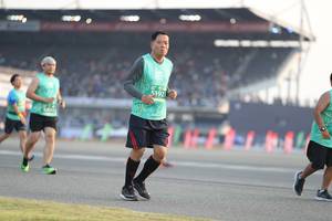 BIB: 51921
                            <button type="button" onclick="openModal(10574429)" class="btn btn-primary btn-sm float-right btn-popup" data-toggle="modal" data-target=".modal-high-quality">
                        <i class="fas fa-shopping-cart"></i> Add to Cart
                    </button>
                                            <button type="button" onclick="isThisMe(10574429, true)" class="btn btn-success btn-sm float-right btn-popup btn-isme hidden" data-toggle="tooltip" data-placement="bottom" title="นี่คือรูปของคุณใช่ไหม คลิกที่นี่เพื่อเอาเข้าอัลบั้ม">
                        <i class="fas fa-plus"></i> Add to album
                    </button>
                    <button type="button" onclick="isThisMe(10574429, false)" class="btn btn-warning btn-sm float-right btn-popup btn-isnotme hidden">
                        <i class="fas fa-ban"></i> Remove from album
                    </button>