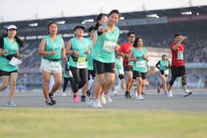 BIB: 31302, 52364, 51288
                            <button type="button" onclick="openModal(10573810)" class="btn btn-primary btn-sm float-right btn-popup" data-toggle="modal" data-target=".modal-high-quality">
                        <i class="fas fa-shopping-cart"></i> Add to Cart
                    </button>
                                            <button type="button" onclick="isThisMe(10573810, true)" class="btn btn-success btn-sm float-right btn-popup btn-isme hidden" data-toggle="tooltip" data-placement="bottom" title="นี่คือรูปของคุณใช่ไหม คลิกที่นี่เพื่อเอาเข้าอัลบั้ม">
                        <i class="fas fa-plus"></i> Add to album
                    </button>
                    <button type="button" onclick="isThisMe(10573810, false)" class="btn btn-warning btn-sm float-right btn-popup btn-isnotme hidden">
                        <i class="fas fa-ban"></i> Remove from album
                    </button>