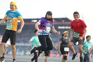 BIB: 099, 50126, 50048
                            <button type="button" onclick="openModal(10574974)" class="btn btn-primary btn-sm float-right btn-popup" data-toggle="modal" data-target=".modal-high-quality">
                        <i class="fas fa-shopping-cart"></i> Add to Cart
                    </button>
                                            <button type="button" onclick="isThisMe(10574974, true)" class="btn btn-success btn-sm float-right btn-popup btn-isme hidden" data-toggle="tooltip" data-placement="bottom" title="นี่คือรูปของคุณใช่ไหม คลิกที่นี่เพื่อเอาเข้าอัลบั้ม">
                        <i class="fas fa-plus"></i> Add to album
                    </button>
                    <button type="button" onclick="isThisMe(10574974, false)" class="btn btn-warning btn-sm float-right btn-popup btn-isnotme hidden">
                        <i class="fas fa-ban"></i> Remove from album
                    </button>