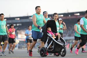 BIB: 0397, 5203
                            <button type="button" onclick="openModal(10574397)" class="btn btn-primary btn-sm float-right btn-popup" data-toggle="modal" data-target=".modal-high-quality">
                        <i class="fas fa-shopping-cart"></i> Add to Cart
                    </button>
                                            <button type="button" onclick="isThisMe(10574397, true)" class="btn btn-success btn-sm float-right btn-popup btn-isme hidden" data-toggle="tooltip" data-placement="bottom" title="นี่คือรูปของคุณใช่ไหม คลิกที่นี่เพื่อเอาเข้าอัลบั้ม">
                        <i class="fas fa-plus"></i> Add to album
                    </button>
                    <button type="button" onclick="isThisMe(10574397, false)" class="btn btn-warning btn-sm float-right btn-popup btn-isnotme hidden">
                        <i class="fas fa-ban"></i> Remove from album
                    </button>