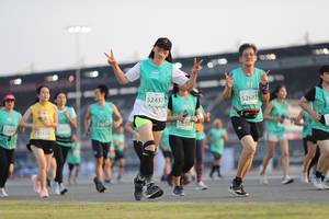 BIB: 52437, 52682, 32343
                            <button type="button" onclick="openModal(10573858)" class="btn btn-primary btn-sm float-right btn-popup" data-toggle="modal" data-target=".modal-high-quality">
                        <i class="fas fa-shopping-cart"></i> Add to Cart
                    </button>
                                            <button type="button" onclick="isThisMe(10573858, true)" class="btn btn-success btn-sm float-right btn-popup btn-isme hidden" data-toggle="tooltip" data-placement="bottom" title="นี่คือรูปของคุณใช่ไหม คลิกที่นี่เพื่อเอาเข้าอัลบั้ม">
                        <i class="fas fa-plus"></i> Add to album
                    </button>
                    <button type="button" onclick="isThisMe(10573858, false)" class="btn btn-warning btn-sm float-right btn-popup btn-isnotme hidden">
                        <i class="fas fa-ban"></i> Remove from album
                    </button>