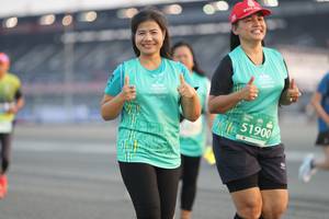 BIB: 51900
                            <button type="button" onclick="openModal(10575524)" class="btn btn-primary btn-sm float-right btn-popup" data-toggle="modal" data-target=".modal-high-quality">
                        <i class="fas fa-shopping-cart"></i> Add to Cart
                    </button>
                                            <button type="button" onclick="isThisMe(10575524, true)" class="btn btn-success btn-sm float-right btn-popup btn-isme hidden" data-toggle="tooltip" data-placement="bottom" title="นี่คือรูปของคุณใช่ไหม คลิกที่นี่เพื่อเอาเข้าอัลบั้ม">
                        <i class="fas fa-plus"></i> Add to album
                    </button>
                    <button type="button" onclick="isThisMe(10575524, false)" class="btn btn-warning btn-sm float-right btn-popup btn-isnotme hidden">
                        <i class="fas fa-ban"></i> Remove from album
                    </button>