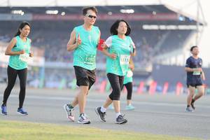 BIB: 5315, 51972, 50731
                            <button type="button" onclick="openModal(10574740)" class="btn btn-primary btn-sm float-right btn-popup" data-toggle="modal" data-target=".modal-high-quality">
                        <i class="fas fa-shopping-cart"></i> Add to Cart
                    </button>
                                            <button type="button" onclick="isThisMe(10574740, true)" class="btn btn-success btn-sm float-right btn-popup btn-isme hidden" data-toggle="tooltip" data-placement="bottom" title="นี่คือรูปของคุณใช่ไหม คลิกที่นี่เพื่อเอาเข้าอัลบั้ม">
                        <i class="fas fa-plus"></i> Add to album
                    </button>
                    <button type="button" onclick="isThisMe(10574740, false)" class="btn btn-warning btn-sm float-right btn-popup btn-isnotme hidden">
                        <i class="fas fa-ban"></i> Remove from album
                    </button>