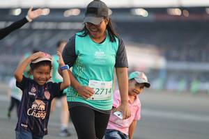 BIB: 2714
                            <button type="button" onclick="openModal(10575478)" class="btn btn-primary btn-sm float-right btn-popup" data-toggle="modal" data-target=".modal-high-quality">
                        <i class="fas fa-shopping-cart"></i> Add to Cart
                    </button>
                                            <button type="button" onclick="isThisMe(10575478, true)" class="btn btn-success btn-sm float-right btn-popup btn-isme hidden" data-toggle="tooltip" data-placement="bottom" title="นี่คือรูปของคุณใช่ไหม คลิกที่นี่เพื่อเอาเข้าอัลบั้ม">
                        <i class="fas fa-plus"></i> Add to album
                    </button>
                    <button type="button" onclick="isThisMe(10575478, false)" class="btn btn-warning btn-sm float-right btn-popup btn-isnotme hidden">
                        <i class="fas fa-ban"></i> Remove from album
                    </button>