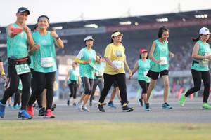 BIB: 800, 52666, 1744, 1325
                            <button type="button" onclick="openModal(10574250)" class="btn btn-primary btn-sm float-right btn-popup" data-toggle="modal" data-target=".modal-high-quality">
                        <i class="fas fa-shopping-cart"></i> Add to Cart
                    </button>
                                            <button type="button" onclick="isThisMe(10574250, true)" class="btn btn-success btn-sm float-right btn-popup btn-isme hidden" data-toggle="tooltip" data-placement="bottom" title="นี่คือรูปของคุณใช่ไหม คลิกที่นี่เพื่อเอาเข้าอัลบั้ม">
                        <i class="fas fa-plus"></i> Add to album
                    </button>
                    <button type="button" onclick="isThisMe(10574250, false)" class="btn btn-warning btn-sm float-right btn-popup btn-isnotme hidden">
                        <i class="fas fa-ban"></i> Remove from album
                    </button>