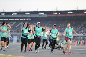 BIB: 52992, 51915, 51199, 52950, 52993
                            <button type="button" onclick="openModal(10574847)" class="btn btn-primary btn-sm float-right btn-popup" data-toggle="modal" data-target=".modal-high-quality">
                        <i class="fas fa-shopping-cart"></i> Add to Cart
                    </button>
                                            <button type="button" onclick="isThisMe(10574847, true)" class="btn btn-success btn-sm float-right btn-popup btn-isme hidden" data-toggle="tooltip" data-placement="bottom" title="นี่คือรูปของคุณใช่ไหม คลิกที่นี่เพื่อเอาเข้าอัลบั้ม">
                        <i class="fas fa-plus"></i> Add to album
                    </button>
                    <button type="button" onclick="isThisMe(10574847, false)" class="btn btn-warning btn-sm float-right btn-popup btn-isnotme hidden">
                        <i class="fas fa-ban"></i> Remove from album
                    </button>