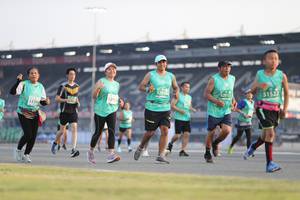 BIB: 51522, 52016, 52013, 53194
                            <button type="button" onclick="openModal(10573655)" class="btn btn-primary btn-sm float-right btn-popup" data-toggle="modal" data-target=".modal-high-quality">
                        <i class="fas fa-shopping-cart"></i> Add to Cart
                    </button>
                                            <button type="button" onclick="isThisMe(10573655, true)" class="btn btn-success btn-sm float-right btn-popup btn-isme hidden" data-toggle="tooltip" data-placement="bottom" title="นี่คือรูปของคุณใช่ไหม คลิกที่นี่เพื่อเอาเข้าอัลบั้ม">
                        <i class="fas fa-plus"></i> Add to album
                    </button>
                    <button type="button" onclick="isThisMe(10573655, false)" class="btn btn-warning btn-sm float-right btn-popup btn-isnotme hidden">
                        <i class="fas fa-ban"></i> Remove from album
                    </button>