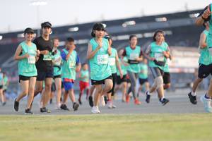 BIB: 80712, 510, 5280
                            <button type="button" onclick="openModal(10573752)" class="btn btn-primary btn-sm float-right btn-popup" data-toggle="modal" data-target=".modal-high-quality">
                        <i class="fas fa-shopping-cart"></i> Add to Cart
                    </button>
                                            <button type="button" onclick="isThisMe(10573752, true)" class="btn btn-success btn-sm float-right btn-popup btn-isme hidden" data-toggle="tooltip" data-placement="bottom" title="นี่คือรูปของคุณใช่ไหม คลิกที่นี่เพื่อเอาเข้าอัลบั้ม">
                        <i class="fas fa-plus"></i> Add to album
                    </button>
                    <button type="button" onclick="isThisMe(10573752, false)" class="btn btn-warning btn-sm float-right btn-popup btn-isnotme hidden">
                        <i class="fas fa-ban"></i> Remove from album
                    </button>