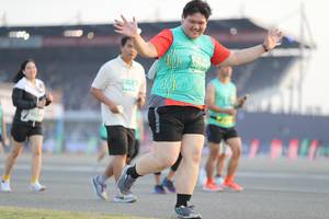 BIB: 52094, 5042
                            <button type="button" onclick="openModal(10574515)" class="btn btn-primary btn-sm float-right btn-popup" data-toggle="modal" data-target=".modal-high-quality">
                        <i class="fas fa-shopping-cart"></i> Add to Cart
                    </button>
                                            <button type="button" onclick="isThisMe(10574515, true)" class="btn btn-success btn-sm float-right btn-popup btn-isme hidden" data-toggle="tooltip" data-placement="bottom" title="นี่คือรูปของคุณใช่ไหม คลิกที่นี่เพื่อเอาเข้าอัลบั้ม">
                        <i class="fas fa-plus"></i> Add to album
                    </button>
                    <button type="button" onclick="isThisMe(10574515, false)" class="btn btn-warning btn-sm float-right btn-popup btn-isnotme hidden">
                        <i class="fas fa-ban"></i> Remove from album
                    </button>