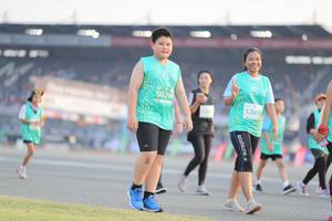 BIB: 50298, 52693
                            <button type="button" onclick="openModal(10574778)" class="btn btn-primary btn-sm float-right btn-popup" data-toggle="modal" data-target=".modal-high-quality">
                        <i class="fas fa-shopping-cart"></i> Add to Cart
                    </button>
                                            <button type="button" onclick="isThisMe(10574778, true)" class="btn btn-success btn-sm float-right btn-popup btn-isme hidden" data-toggle="tooltip" data-placement="bottom" title="นี่คือรูปของคุณใช่ไหม คลิกที่นี่เพื่อเอาเข้าอัลบั้ม">
                        <i class="fas fa-plus"></i> Add to album
                    </button>
                    <button type="button" onclick="isThisMe(10574778, false)" class="btn btn-warning btn-sm float-right btn-popup btn-isnotme hidden">
                        <i class="fas fa-ban"></i> Remove from album
                    </button>