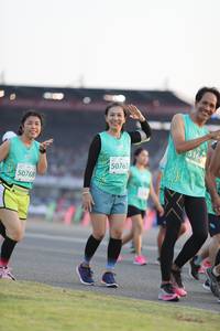 BIB: 5164, 50763, 50768
                            <button type="button" onclick="openModal(10574938)" class="btn btn-primary btn-sm float-right btn-popup" data-toggle="modal" data-target=".modal-high-quality">
                        <i class="fas fa-shopping-cart"></i> Add to Cart
                    </button>
                                            <button type="button" onclick="isThisMe(10574938, true)" class="btn btn-success btn-sm float-right btn-popup btn-isme hidden" data-toggle="tooltip" data-placement="bottom" title="นี่คือรูปของคุณใช่ไหม คลิกที่นี่เพื่อเอาเข้าอัลบั้ม">
                        <i class="fas fa-plus"></i> Add to album
                    </button>
                    <button type="button" onclick="isThisMe(10574938, false)" class="btn btn-warning btn-sm float-right btn-popup btn-isnotme hidden">
                        <i class="fas fa-ban"></i> Remove from album
                    </button>